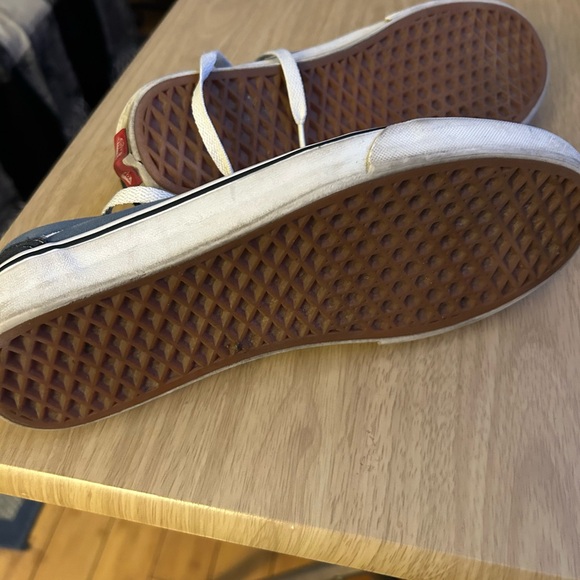 Vans skater shoes size 8.5 - Picture 3 of 5